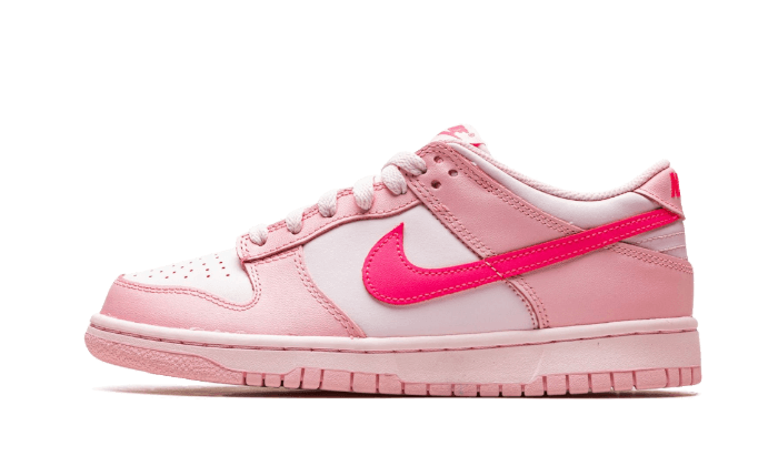 Nike Dunk Low Triple Pink